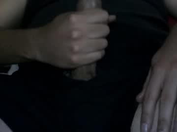 Camcumms Chaturbate stream image from May 01, 2025