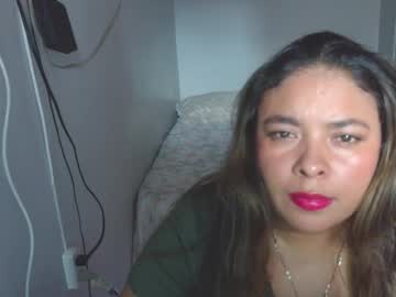 Crystal_1991 Chaturbate stream image from May 01, 2025