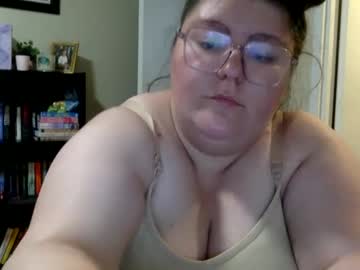 Krystleashley Chaturbate stream image from May 01, 2025