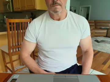 Mark48130 Chaturbate stream image from May 01, 2025