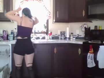 Yinyang3 Chaturbate stream image from May 01, 2025