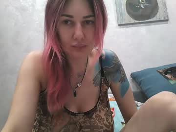 Bluexowl Chaturbate stream image from May 01, 2025