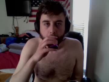 Farmboy2398 Chaturbate stream image from May 01, 2025