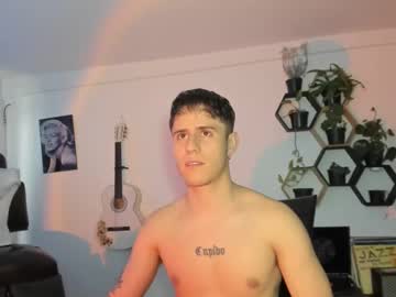 Antonnello_ Chaturbate stream image from May 01, 2025