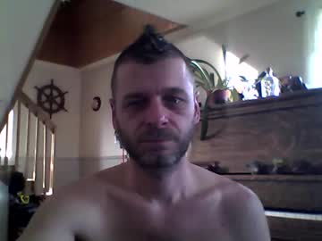 Maxthewolf Chaturbate stream image from May 01, 2025