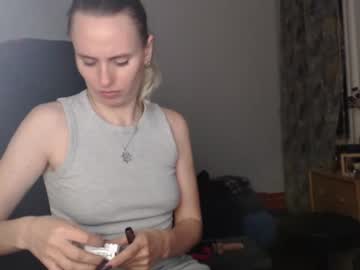 Liza_Berry Chaturbate stream image from May 01, 2025