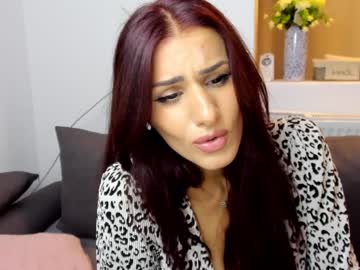 Alphaqueenx Chaturbate stream image from May 01, 2025