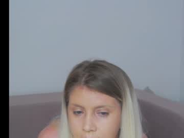 Blondysarah Chaturbate stream image from May 01, 2025