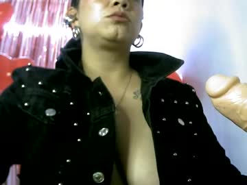 Boobstormi Chaturbate stream image from May 01, 2025
