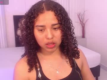 Thianastar Chaturbate stream image from May 01, 2025