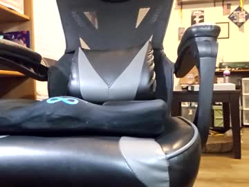 Aztec2step70 Chaturbate stream image from May 01, 2025