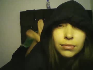 Candy_Manson777 Chaturbate stream image from May 01, 2025