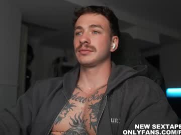 Frewfun Chaturbate stream image from May 01, 2025