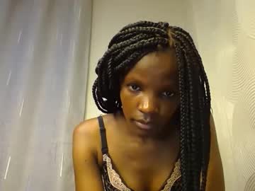 Luckyy003 Chaturbate stream image from May 01, 2025