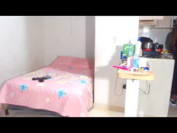 Yarabebe Chaturbate stream image from May 01, 2025