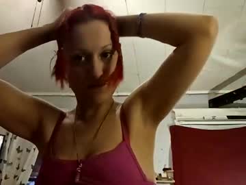 Who_Luvs_U_Lyric Chaturbate stream image from May 02, 2025