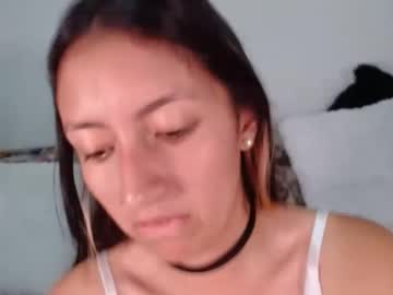 Bella_Marlowe Chaturbate stream image from May 02, 2025