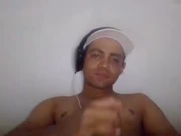 Hug1312 Chaturbate stream image from May 02, 2025
