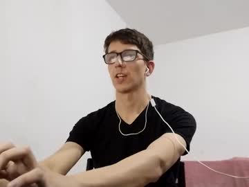 Kpo10 Chaturbate stream image from May 02, 2025