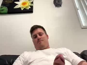 Stickric Chaturbate stream image from May 02, 2025