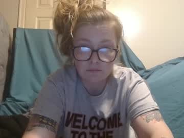 Debbieafterhours69 Chaturbate stream image from May 02, 2025