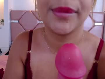 Sophiia_Rose_ Chaturbate stream image from May 02, 2025