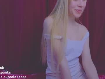 Hihi_Im_Chloe Chaturbate stream image from May 02, 2025