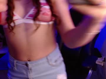 _Emmawood Chaturbate stream image from May 02, 2025