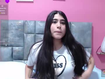 Mariett_Moon Chaturbate stream image from May 02, 2025