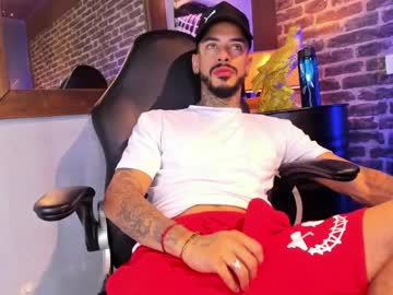 Vinzenzrizzo Chaturbate stream image from May 02, 2025