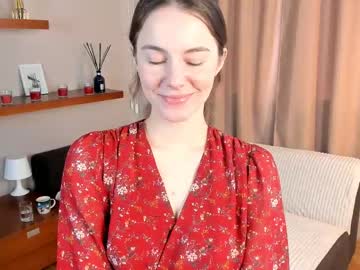 Harrietheston Chaturbate stream image from May 02, 2025