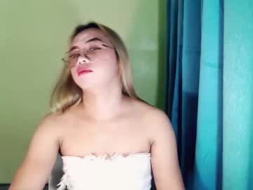 Sexy_Mekayyxx Chaturbate stream image from May 02, 2025