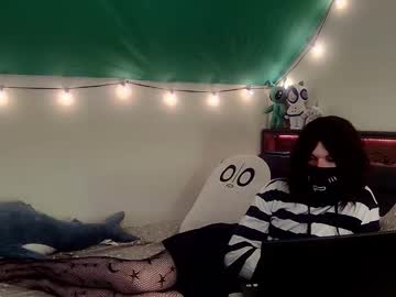 Ayydonis Chaturbate stream image from May 02, 2025