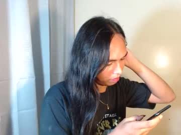 Kieshagray Chaturbate stream image from May 02, 2025
