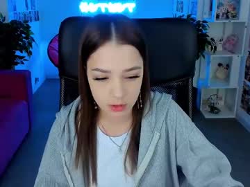 Pambeeslyy Chaturbate stream image from May 02, 2025