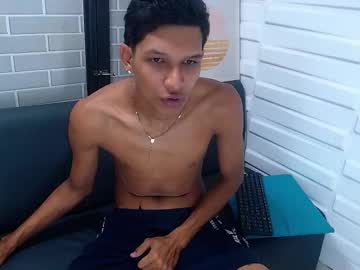 Seth_Rollin Chaturbate stream image from May 02, 2025