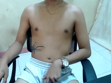 Urhot_Jade Chaturbate stream image from May 02, 2025