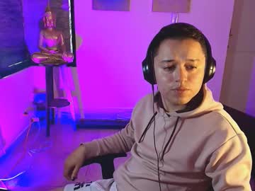 Noah_Gon Chaturbate stream image from May 02, 2025