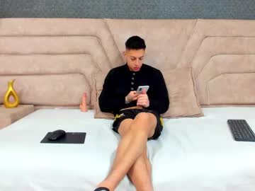 Thiagos19 Chaturbate stream image from May 02, 2025