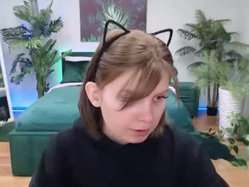 Ameliasweetly Chaturbate stream image from May 02, 2025