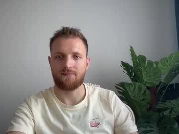 Dady9s Chaturbate stream image from May 02, 2025