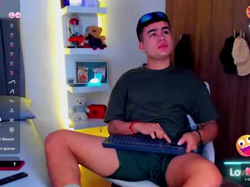 Jhonnysweetsugar Chaturbate stream image from May 02, 2025