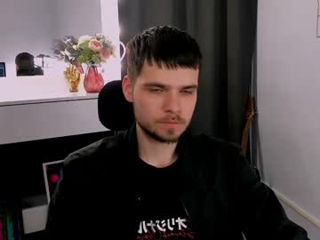 Claus_4u Chaturbate stream image from May 02, 2025