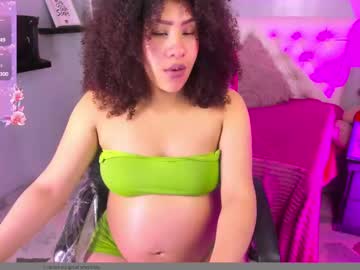 Mila_Rozze Chaturbate stream image from May 02, 2025