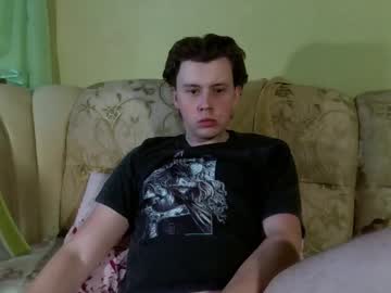 Poowl205160 Chaturbate stream image from May 02, 2025