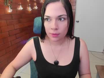 Zoe_Ringer Chaturbate stream image from May 02, 2025