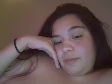 Azulterracristal Chaturbate stream image from May 02, 2025