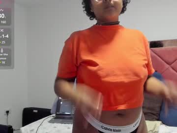 Emily_Carzon24 Chaturbate stream image from May 02, 2025