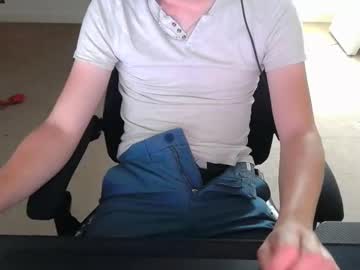 Benjifrenchis Chaturbate stream image from May 02, 2025