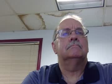 Manabouttown222 Chaturbate stream image from May 02, 2025